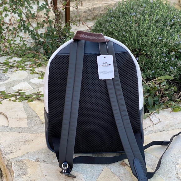 NWT Coach Signature md Charlie Backpack&wallet - Picture 3 of 11